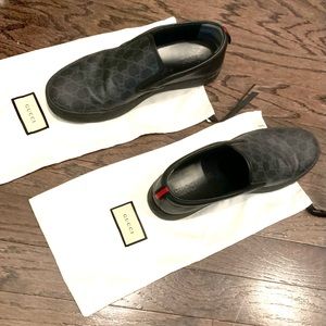 GUCCI Mens loafers